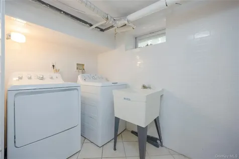 154 Bell Road Scarsdale NY 10583
