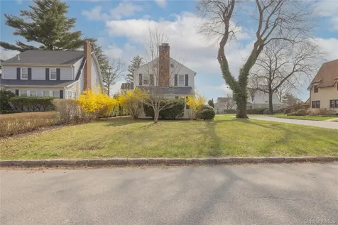 154 Bell Road Scarsdale NY 10583