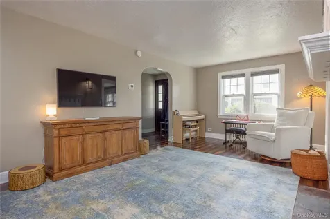 154 Bell Road Scarsdale NY 10583
