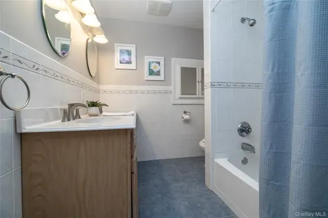 4 Crabapple Court Mount Sinai NY 11766