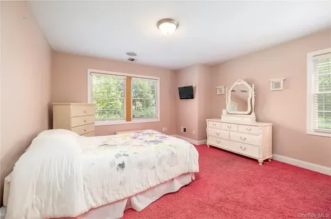 4 Crabapple Court Mount Sinai NY 11766