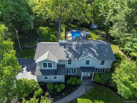 4 Crabapple Court Mount Sinai NY 11766
