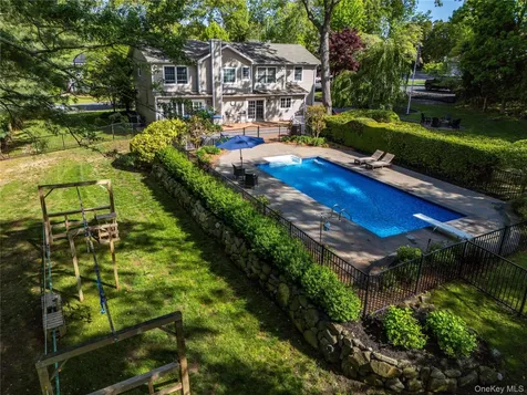 4 Crabapple Court Mount Sinai NY 11766