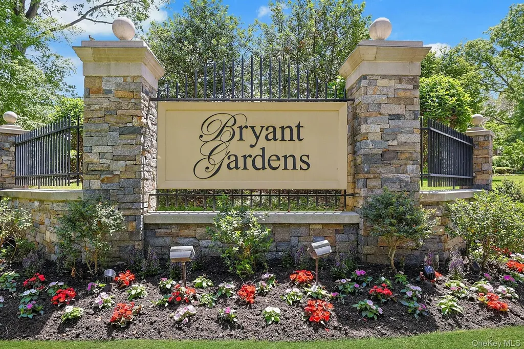 15 Bryant Crescent White Plains NY 10605