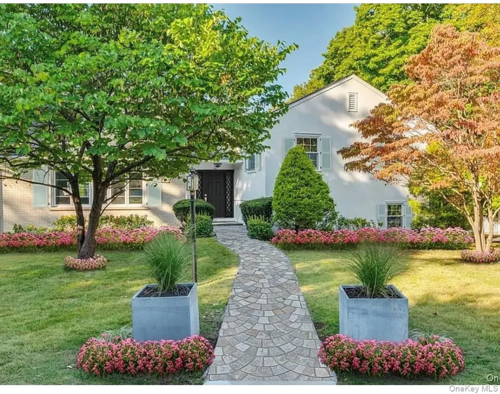 15 Hillside Road Bronxville NY 10708