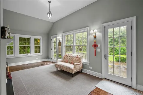 7 Harcourt Road Scarsdale NY 10583