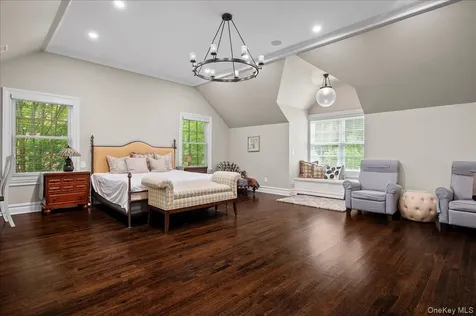 7 Harcourt Road Scarsdale NY 10583