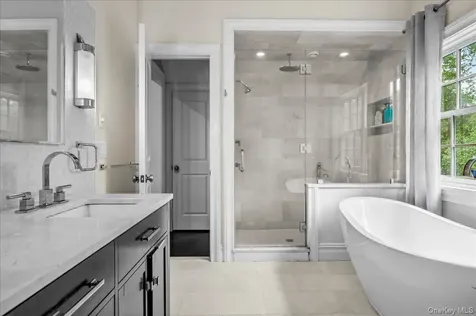 7 Harcourt Road Scarsdale NY 10583