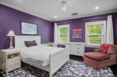 7 Harcourt Road Scarsdale NY 10583