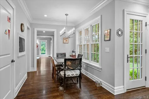 7 Harcourt Road Scarsdale NY 10583