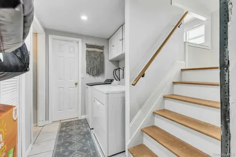 121 Lowell Road Sayville NY 11782