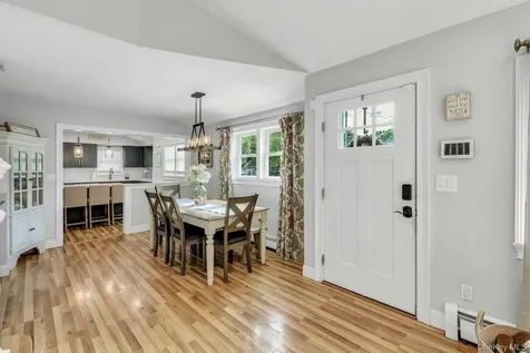 121 Lowell Road Sayville NY 11782