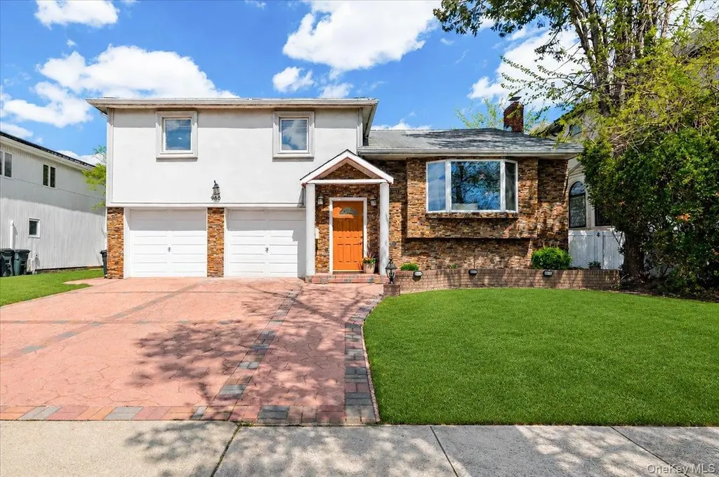 960 Cliffside Avenue North Woodmere NY 11581