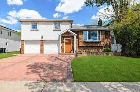 960 Cliffside Avenue North Woodmere NY 11581
