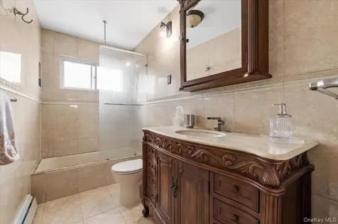 960 Cliffside Avenue North Woodmere NY 11581