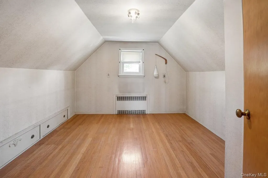 65 Lyons Road Scarsdale NY 10583