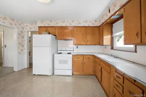 65 Lyons Road Scarsdale NY 10583