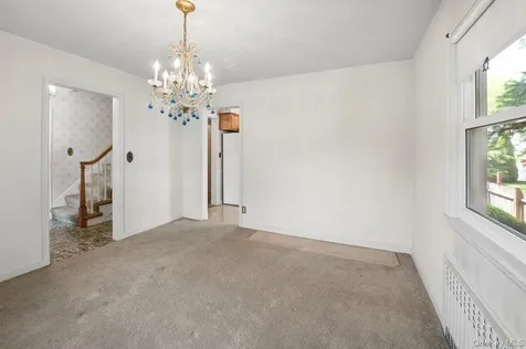 65 Lyons Road Scarsdale NY 10583
