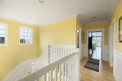 136 Asharoken Avenue Northport NY 11768
