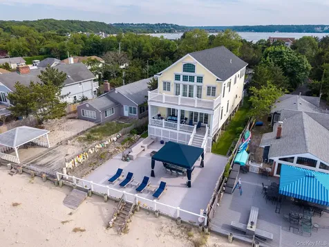 136 Asharoken Avenue Northport NY 11768