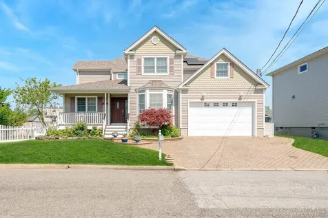 2683 Peconic Avenue Seaford NY 11783