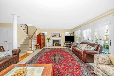 2683 Peconic Avenue Seaford NY 11783