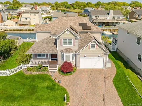 2683 Peconic Avenue Seaford NY 11783
