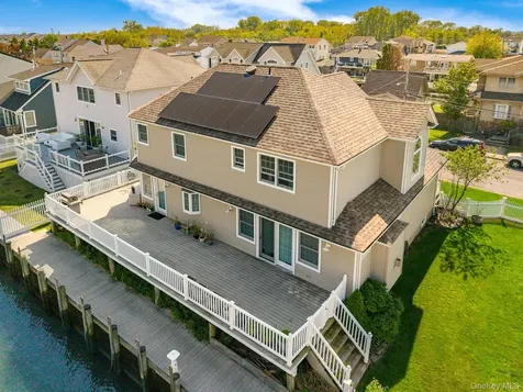 2683 Peconic Avenue Seaford NY 11783