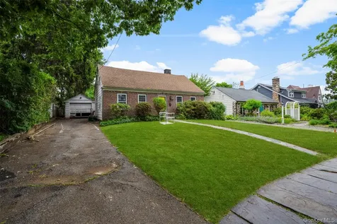 416 Rushmore Avenue Mamaroneck NY 10543