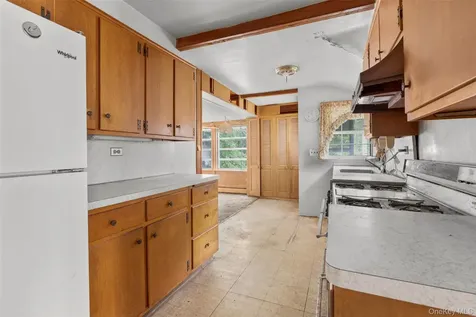 416 Rushmore Avenue Mamaroneck NY 10543