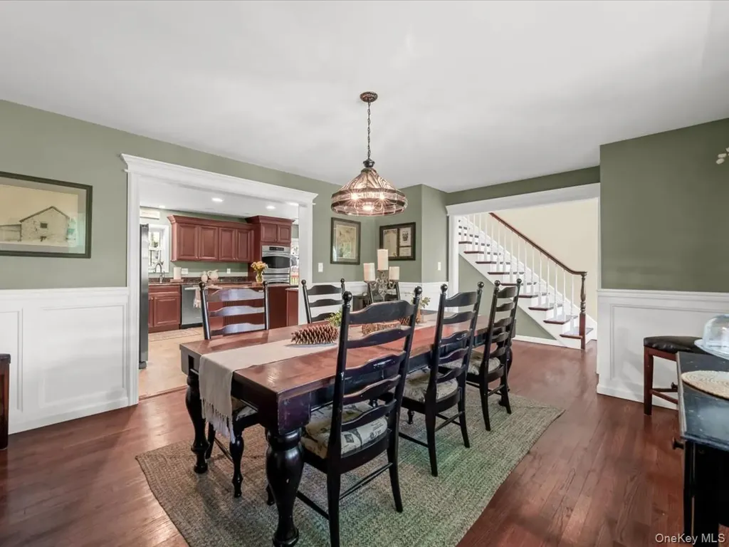 2 Seaview Ledge Shoreham NY 11786