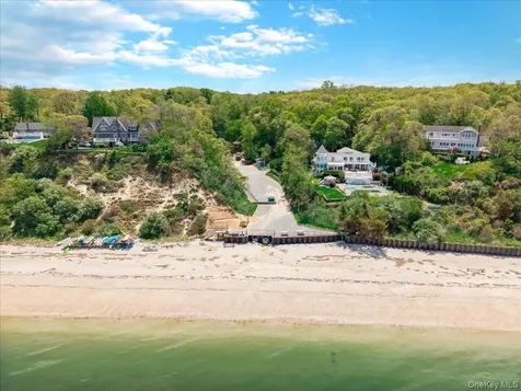 2 Seaview Ledge Shoreham NY 11786