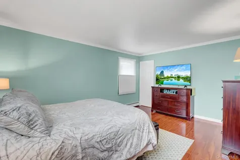 32 Strathmore Village Drive South Setauket NY 11720