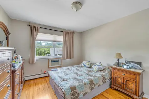 161 S Pearl Street Pearl River NY 10965