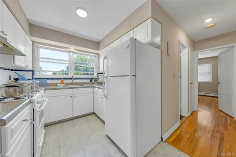 161 S Pearl Street Pearl River NY 10965