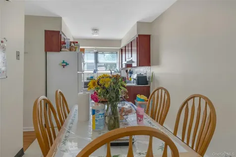 161 S Pearl Street Pearl River NY 10965