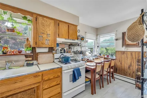 161 S Pearl Street Pearl River NY 10965
