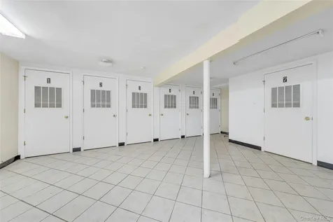 161 S Pearl Street Pearl River NY 10965