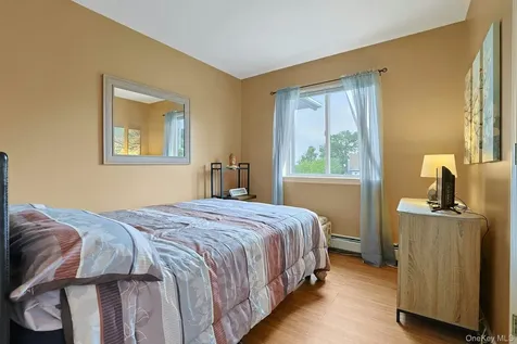 12 Louis Donato Drive Garnerville NY 10923