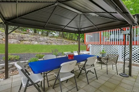 12 Louis Donato Drive Garnerville NY 10923