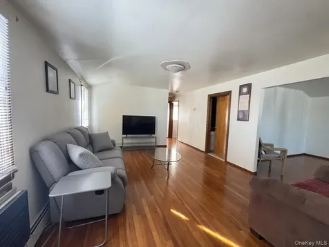 15754 95th Street Howard Beach NY 11414