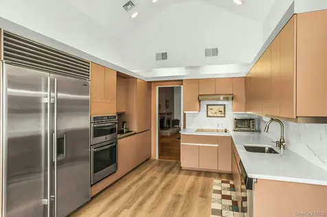 53 Hightop Lane Jericho NY 11753