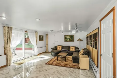 53 Hightop Lane Jericho NY 11753