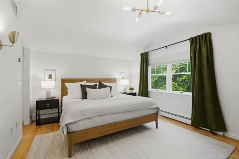 17 Woodbrook Road Pleasantville NY 10570