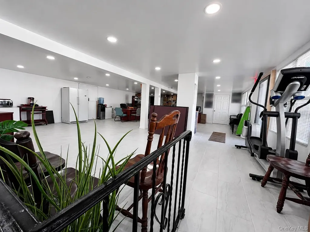 574 E Meadow Avenue East Meadow NY 11554