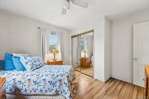 8 Cayuga Drive Peekskill NY 10566