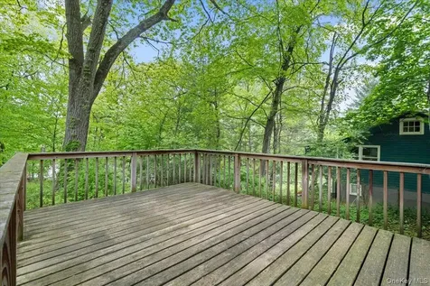 29 Cedar Ledges Putnam Valley NY 10579