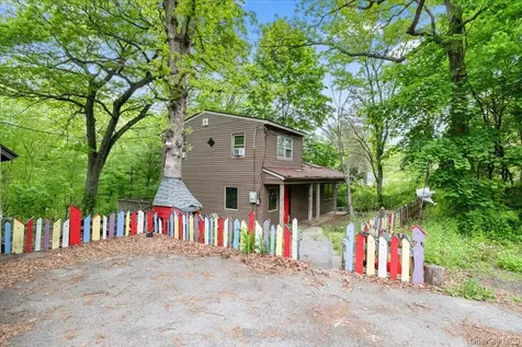 29 Cedar Ledges Putnam Valley NY 10579