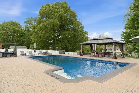 50 Lester Drive Orangeburg NY 10962
