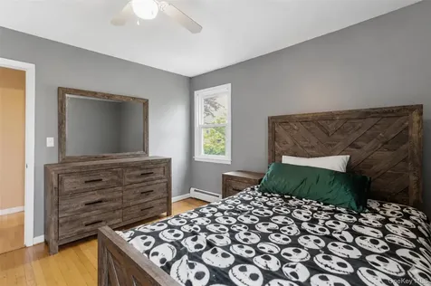325 Glenbrook Avenue Yonkers NY 10705